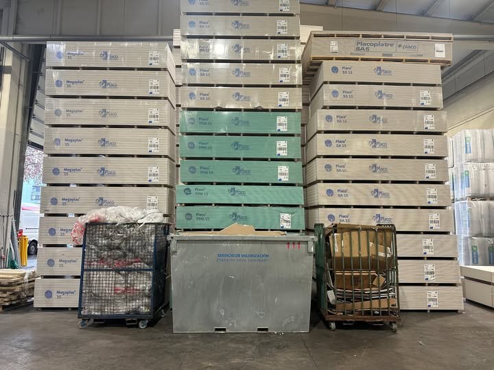 servicio de reciclaje de residuos en las instalaciones. Idaterm